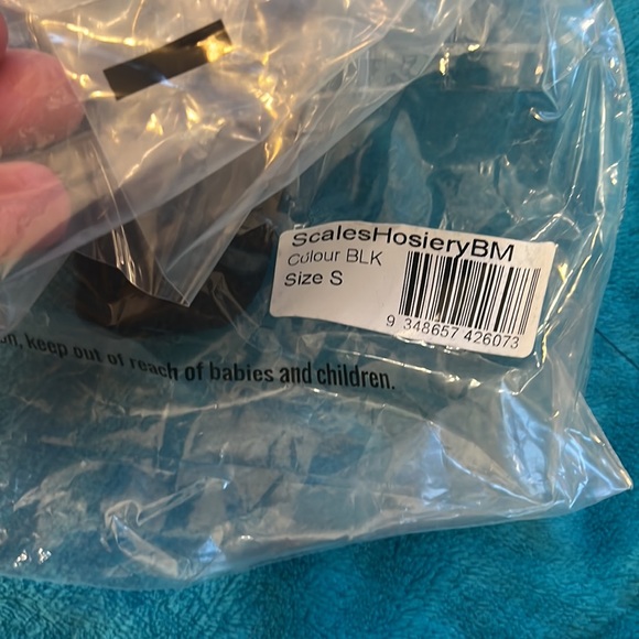 Blackmilk scale hosiery - Picture 5 of 6